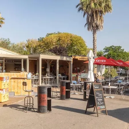 キャンプ場 Le Neptune アルジェレス・シュル・メール